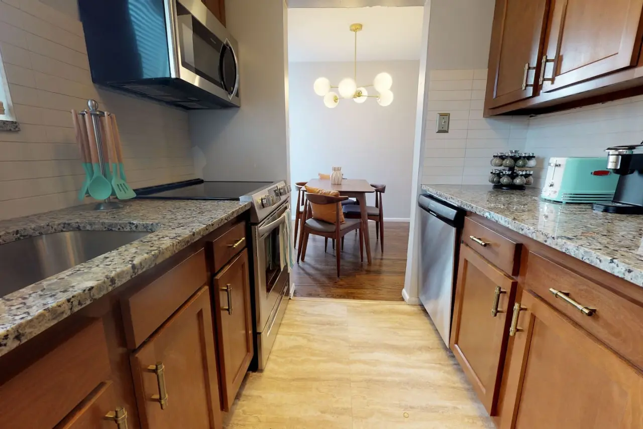 71469 317619 UTINC21JCkqvRvQVsrpUR440Hp4q8HX2V 7mJxOChPc 670d5d689468a.jpg