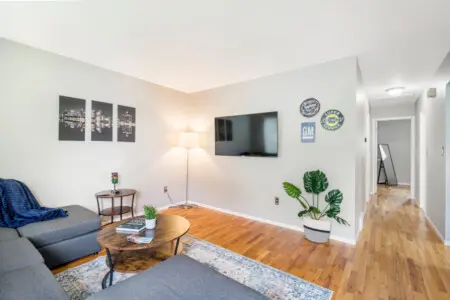 71469 388408 9oCH2nGD2NbuY bz2kJERObLnQjoBaH EcZ8GaY4T78 681a5f81c4c9d.jpg