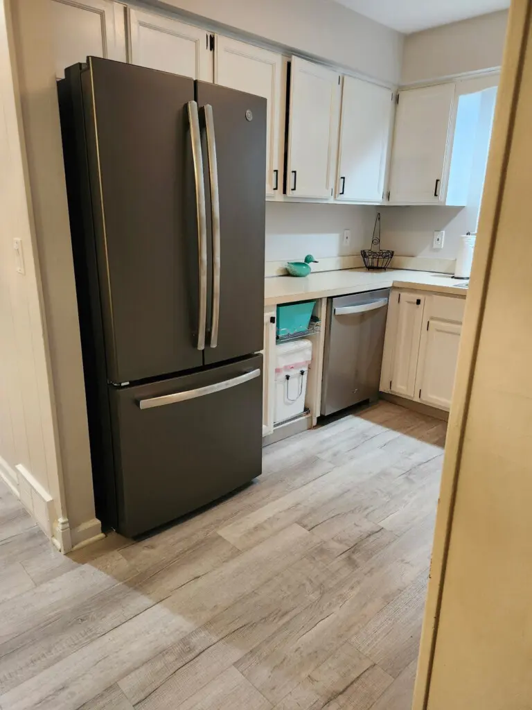 71469 208942 73 ix EJJfjWJGyWPy89DsYExRC99kXq3UnWbYYuP98 67b784ea296da.jpg